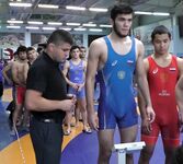 Sporting Hotties Bulging & Floppin Around