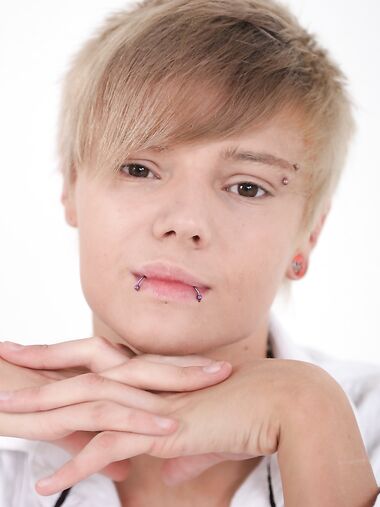 Boy Fun Dakota Shine