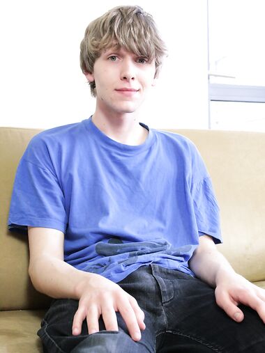 Hot twink Josh Frey strips naked & jerks his fully-erect