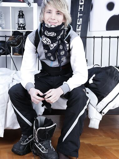 Staxus Mickey Moon, Tim Walker