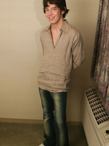 Gay beauty Aaron strips, unveils his lean body and strokes